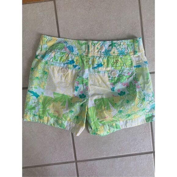 Lilly Pulitzer Alligator Callahan Patchwork Shorts - Picture 2 of 8